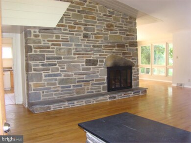 301 Clairemont Rd, Villanova, PA 19085 - photo 7