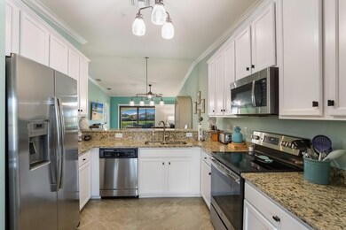 5557 Palmer Cir unit 202, Bradenton, FL 34211 - photo 6