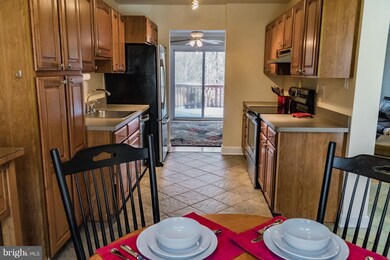 1804 Lang Dr, Crofton, MD 21114 - photo 4