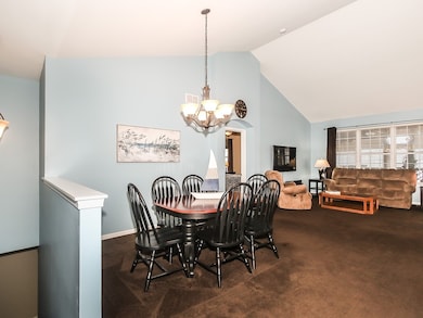 850 Fairmont Rd, Pingree Grove, IL 60140 - photo 6