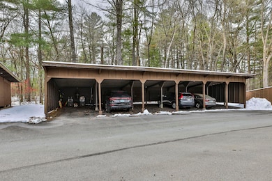 4 Autumn Leaf Dr unit 8, Nashua, NH 03060 - photo 4