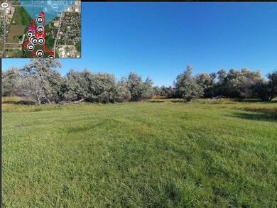 Lot 3 - Eye level view from Culdesac