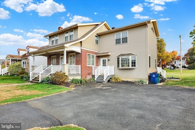 2152 Cleveland Ave, Reading, PA 19609 - photo 3