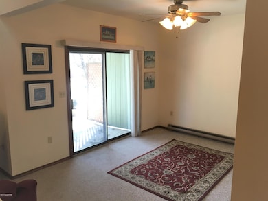 7213 Onawa Ct unit B2, Cresco, PA 18326 - photo 6