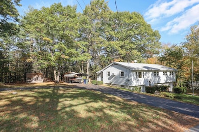 4 Chip St, Goffstown, NH 03045 - photo 3