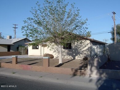 2913 N 44th Ln, Phoenix, AZ 85031 - photo 3