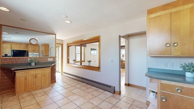 199 Sunderland Rd, Worcester, MA 01604 - photo 5