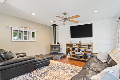 31 Mills Dr, Dracut, MA 01826 - photo 6