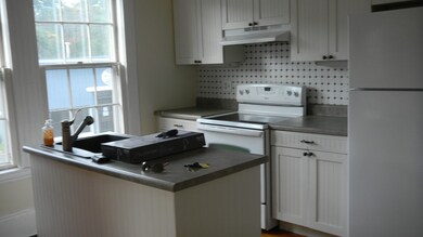 150 Pleasant St unit 1, Marblehead, MA 01945 - photo 2