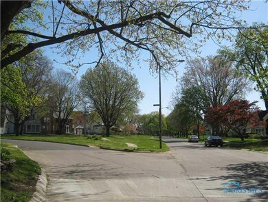 4101 Templar Rd, Toledo, OH 43613 - photo 3