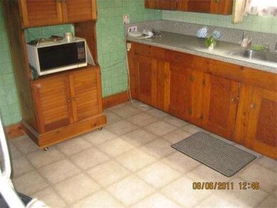 16 Rainbow Cir, Peabody, MA 01960 - photo 4