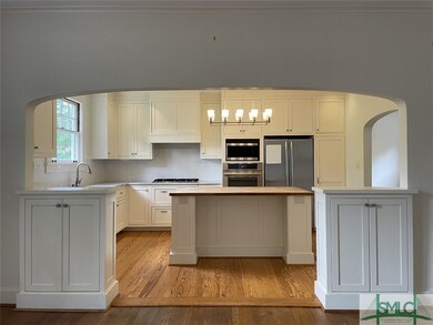 743 E 41st St, Savannah, GA 31401 - photo 5