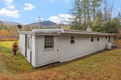 572 Wells Rd, Franconia, NH 03580 - photo 2