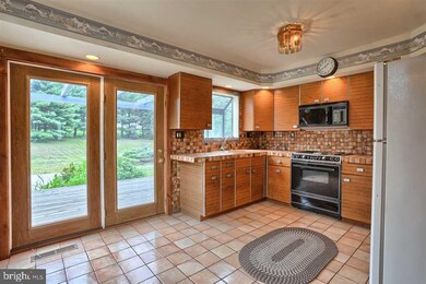 1 Collier Way, Harrisburg, PA 17111 - photo 2