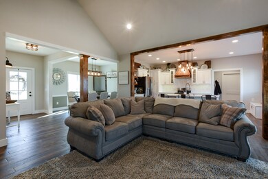 4396 S 90th Rd, Bolivar, MO 65613 - photo 7