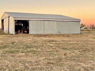 8573 Loop Rd, Bellville, TX 77418 - photo 5