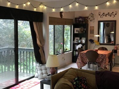 231 Durness Ct, Kalamazoo, MI 49006 - photo 7