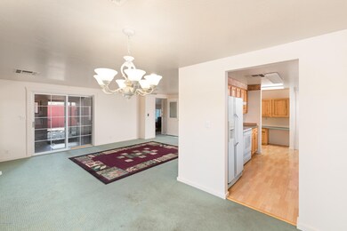 740S87thWay-10