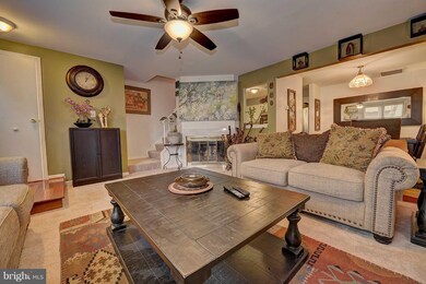 7521 Belle Grae Dr unit 11, Manassas, VA 20109 - photo 3