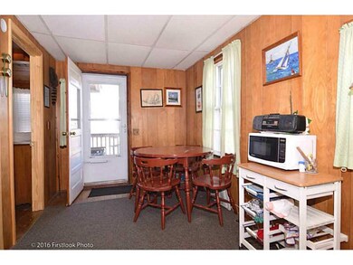 Kitchen. DINING AREA/FRONT DOOR
