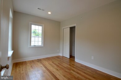 400 W Wayne Ave unit 2, Wayne, PA 19087 - photo 7