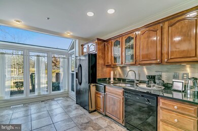 11804 Bishops Content Rd, Bowie, MD 20721 - photo 5