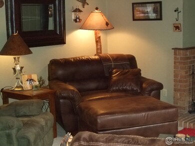15 x 15 Living Room