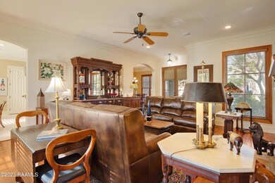 107 Barronne St-7