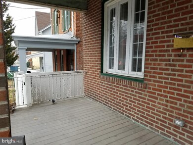 415 Chestnut St, Darby, PA 19023 - photo 2