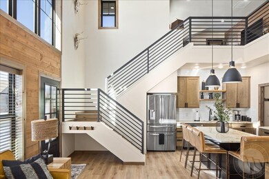 photos of similar home