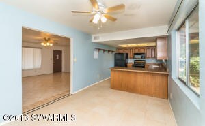 005_Dining Area