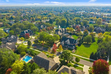 2647 Sutton Cir, Naperville, IL 60564 - photo 3