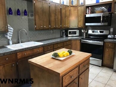 210107 Daisy Ln, Gering, NE 69341 - photo 5