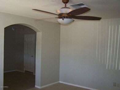 558 E Hilton Ave, Mesa, AZ 85204 - photo 4