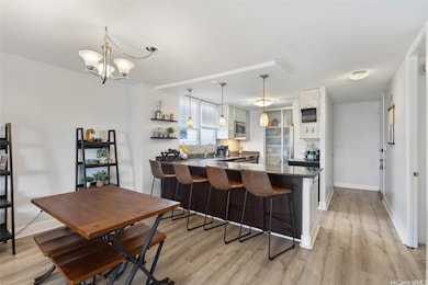 Sky Tower unit 401, Honolulu, HI 96822 - photo 2