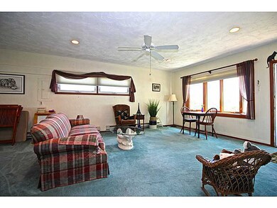 Den/Family/Great Room.