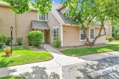 Charming & inviting!