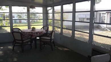 glass room pic 2.jpg