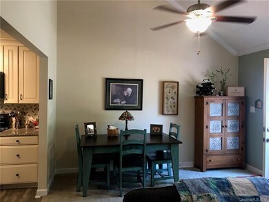 411 Windsor Ln, Statesville, NC 28677 - photo 6