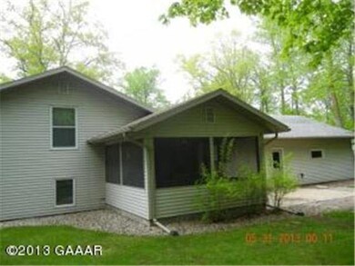 220 Bluffs Rd NW, Alexandria, MN 56308 - photo 2