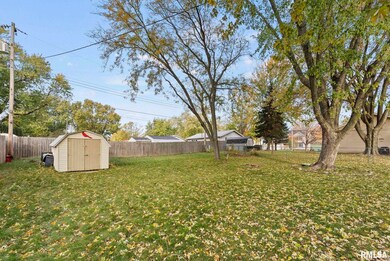 7 Rodeo Ct, Davenport, IA 52806 - photo 5