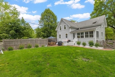 22 High St, Hingham, MA 02043 - photo 2