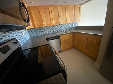 6970 NW 186th St unit 3-410, Hialeah, FL 33015 - photo 4