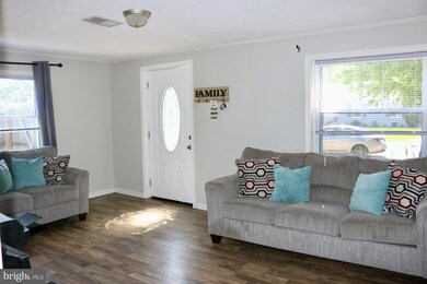 421 Howell Dr, New Castle, DE 19720 - photo 7