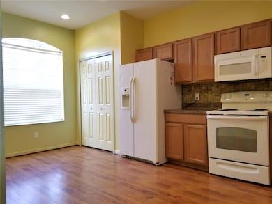 3856 Enchantment Ln, Saint Cloud, FL 34772 - photo 3