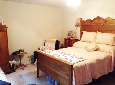 1175 Pleasant Ct, Batavia, IL 60510 - photo 7