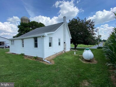 180 S Line Rd, Stevens, PA 17578 - photo 4