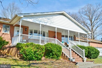 77 Sunflower Ln, Strasburg, VA 22657 - photo 3