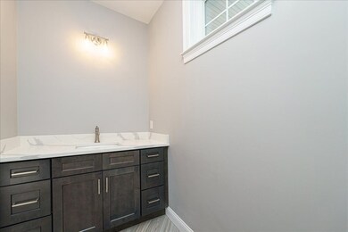 589 Prentice St, Holliston, MA 01746 - photo 6