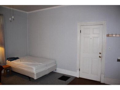 117 W Pine St unit 117, Johnson City, TN 37604 - photo 6